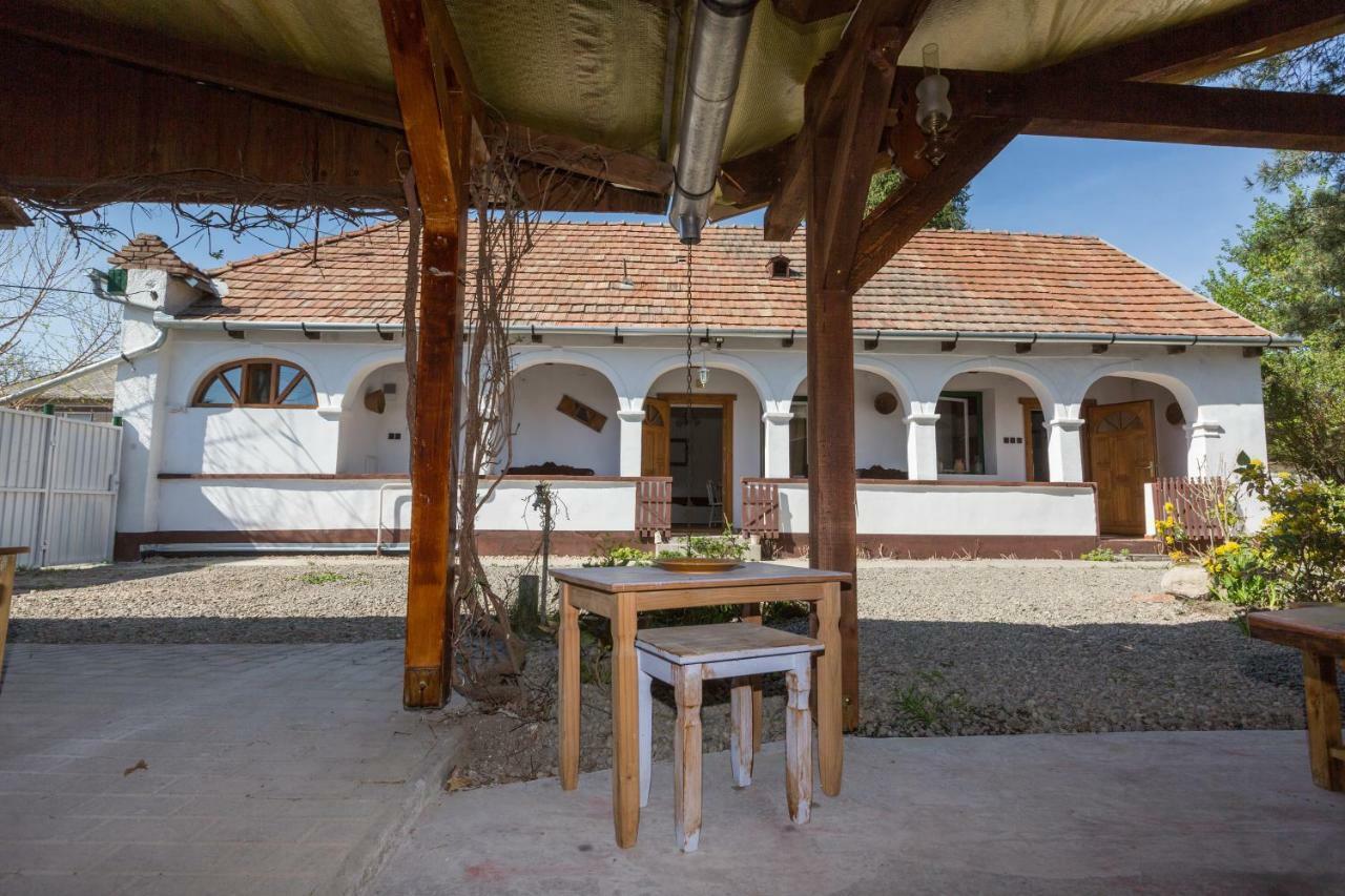 Gadoros Vendeghaz Otel Egerszalók Dış mekan fotoğraf