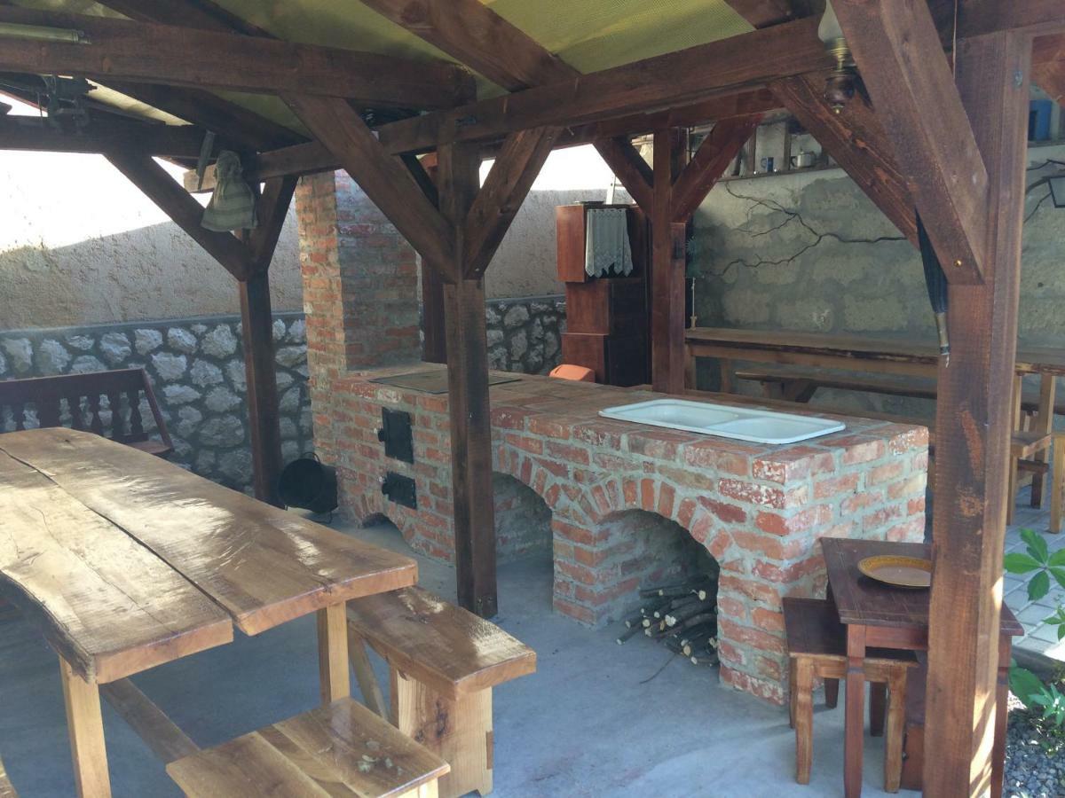 Gadoros Vendeghaz Otel Egerszalók Dış mekan fotoğraf